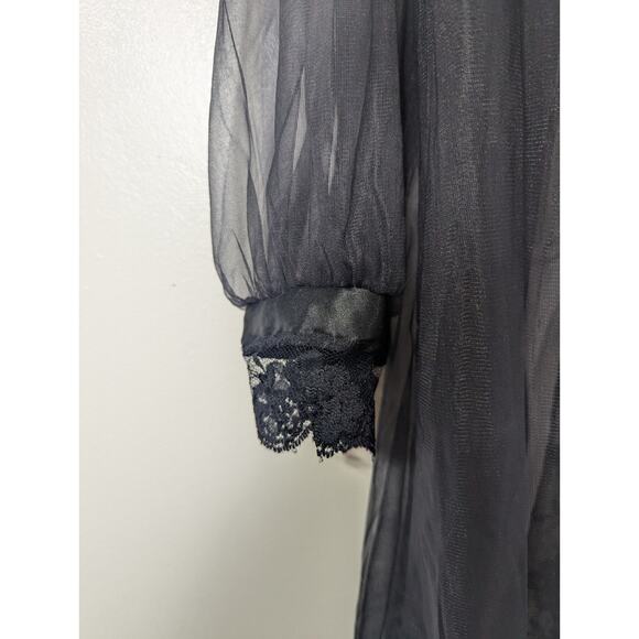 Vintage Cinema Etoile Size M Black Sheer Lace Open Front Robe Made In USA 36" L - Picture 2 of 9
